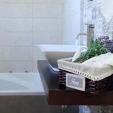 アパート Aeraki Lefkáda